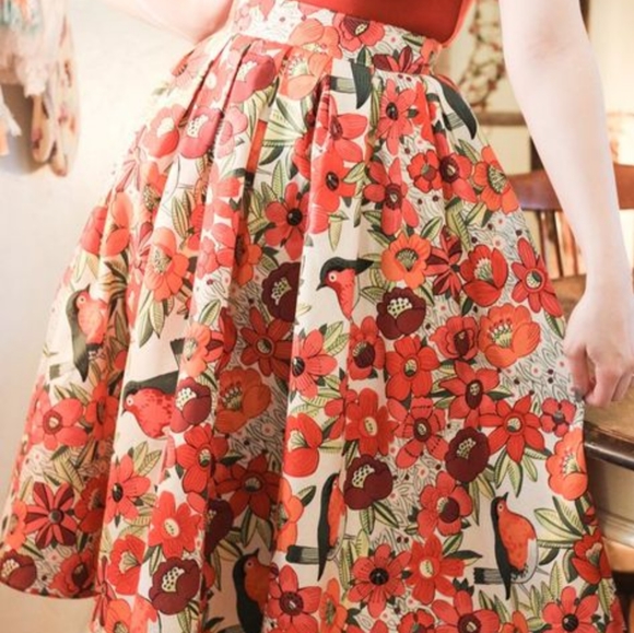 Retrolicious skirt - Picture 2 of 3